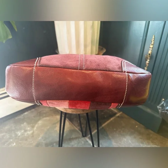 Coach Hamptons Patchwork Hobo Bag - Picture 4 of 10